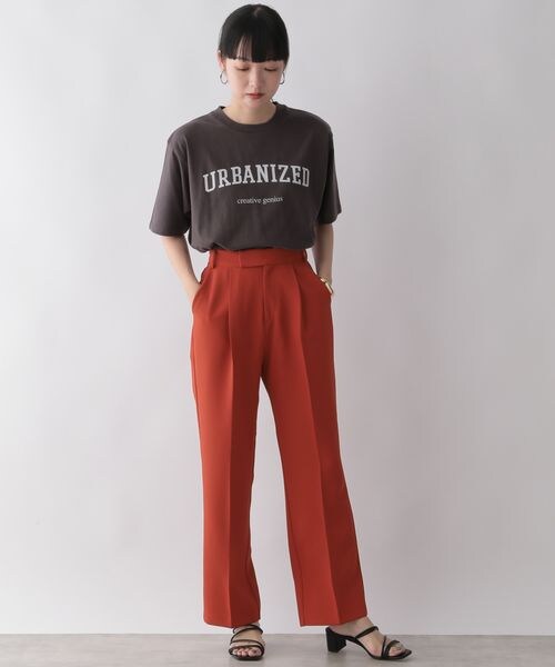 LOWRYS FARM（ローリーズファーム）の「スタイルＵＰフレアパンツ（パンツ・レディース・アイボリー08/ブラック09/レッド35/パープル95・S/M/L）」の8枚目の写真