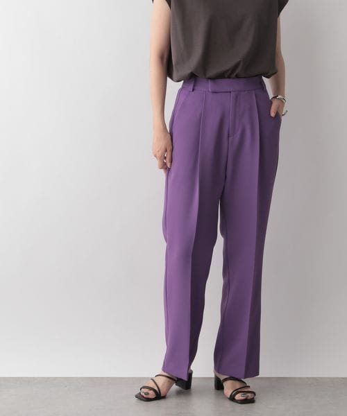 LOWRYS FARM（ローリーズファーム）の「スタイルＵＰフレアパンツ（パンツ・レディース・アイボリー08/ブラック09/レッド35/パープル95・S/M/L）」の4枚目の写真