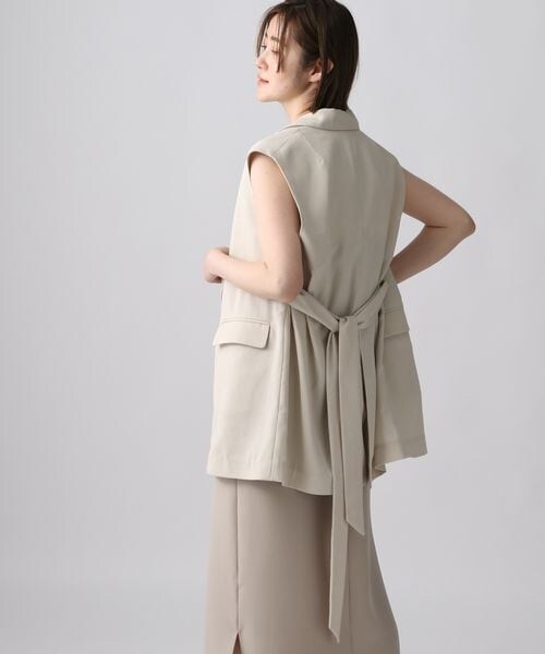 A part by(アパートバイ)の「Pテーラードベスト(トップス・レディース・ブラック 09/ライトベージュ 51/ターコイズグリーン 75・F)」の18枚目の写真