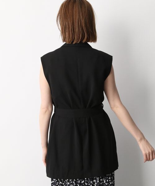 A part by(アパートバイ)の「Pテーラードベスト(トップス・レディース・ブラック 09/ライトベージュ 51/ターコイズグリーン 75・F)」の11枚目の写真