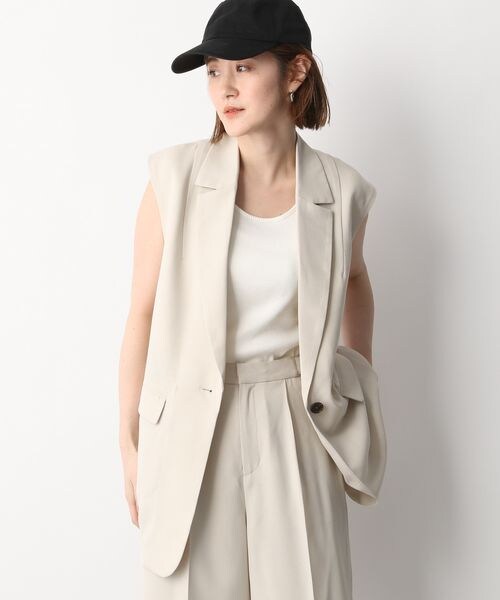 A part by(アパートバイ)の「Pテーラードベスト(トップス・レディース・ブラック 09/ライトベージュ 51/ターコイズグリーン 75・F)」の15枚目の写真