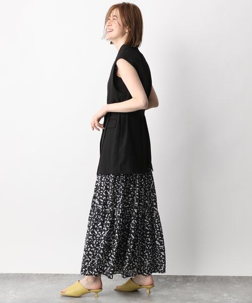 A part by(アパートバイ)の「Pテーラードベスト(トップス・レディース・ブラック 09/ライトベージュ 51/ターコイズグリーン 75・F)」の8枚目の写真