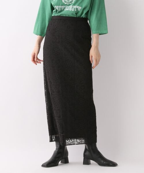 ビアズリーパッチワークレーススカート BEARDSLEY（ビアズリー）の「パッチワーク＆刺繍スカート