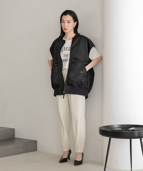 LOWRYS FARM（ローリーズファーム）の「ＭＡ－１ベスト（ジャケット/アウター・レディース・ブラック09/カーキ78・F）」の3枚目の写真