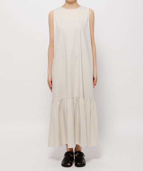 LOWRYS FARM（ローリーズファーム）の「ティアードワンピースノースリーブ（ワンピース/ドレス・レディース・アイボリー08/ブラック09/オレンジ45/ブラウン58・F）」の14枚目の写真