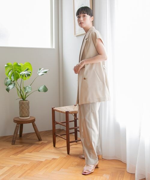 LOWRYS FARM（ローリーズファーム）の「アムンゼンベルトベスト２（ジャケット/アウター・レディース・アイボリー08/ブラック09/ブラウン・F）」の5枚目の写真