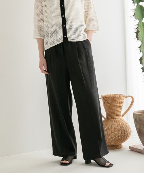 LOWRYS FARM(ローリーズファーム)の「アサコンイージーパンツ(パンツ・レディース・アイボリー08/ブラック09/レッド35/ブラウン58・F)」の2枚目の写真