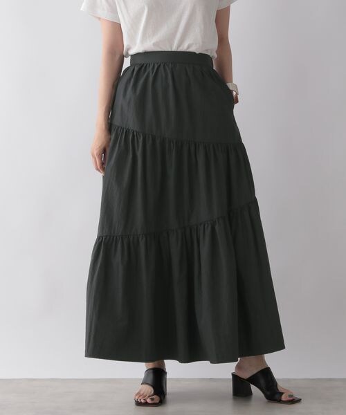 LOWRYS FARM（ローリーズファーム）の「アシメティアードスカート（スカート・レディース・アイボリー08/ブラック09/カーキ78・F）」の19枚目の写真