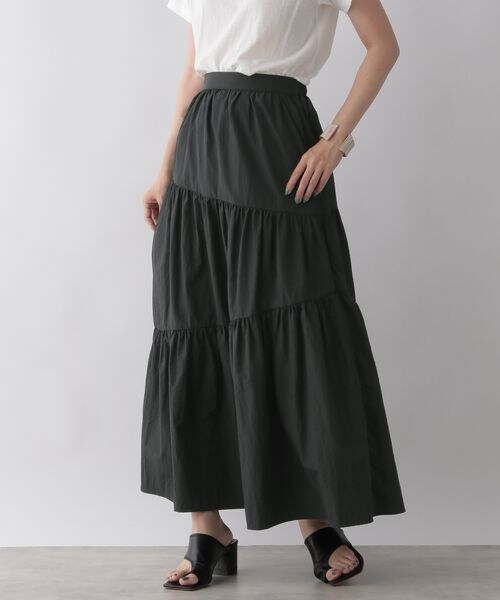 LOWRYS FARM（ローリーズファーム）の「アシメティアードスカート（スカート・レディース・アイボリー08/ブラック09/カーキ78・F）」の12枚目の写真