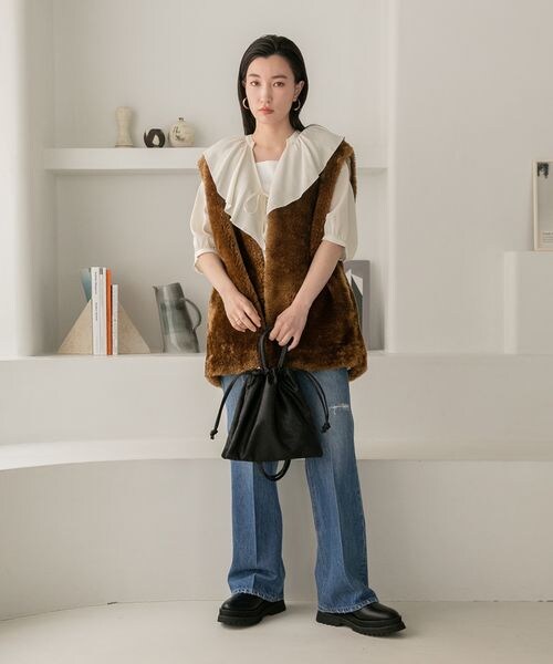 LOWRYS FARM(ローリーズファーム)の「ファーベスト(ジャケット/アウター・レディース・ブラック09/ベージュ52/ブラウン55/ダークブラウン58・F)」の10枚目の写真