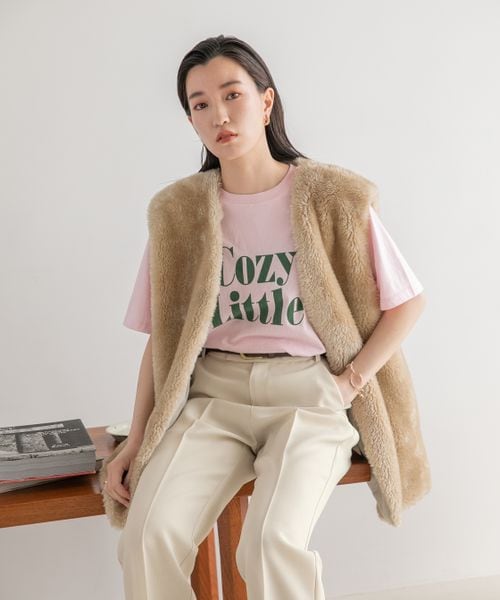 LOWRYS FARM(ローリーズファーム)の「ファーベスト(ジャケット/アウター・レディース・ブラック09/ベージュ52/ブラウン55/ダークブラウン58・F)」の6枚目の写真