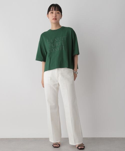 LOWRYS FARM（ローリーズファーム）の「ＣＯＮＥフレアデニムパンツ（パンツ・レディース・オフホワイト05/ブラック09/ブルー85・S/M/L）」の4枚目の写真