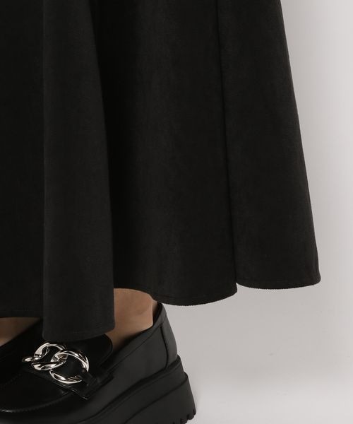 PAGEBOY（ページボーイ）の「スマートベロアエスカルゴスカート（スカート・レディース・オフホワイト05/ブラック09/エメラルド79・F）」の19枚目の写真