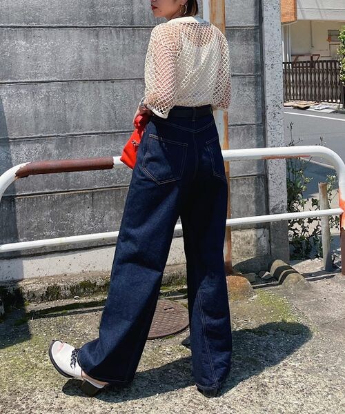 PAGEBOY（ページボーイ）の「カットメッシュプルオーバー（トップス・レディース・オフホワイト05/ブラック09/ブルー83・F）」の7枚目の写真