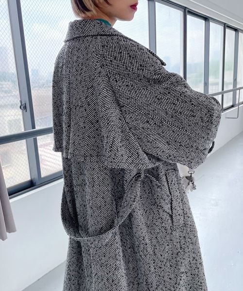 PAGEBOY(ページボーイ)の「ウィングヨークトレンチコート(ジャケット/アウター・レディース・ヘリンボーン08/ブラック09/ブラウン56・S/M)」の5枚目の写真