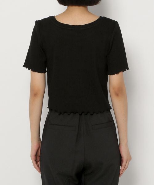 PAGEBOY(ページボーイ)の「テレコメローコンパクトTシャツ(トップス・レディース・オフホワイト05/ブラック09/グレージュ12/ロイヤルブルー83・F)」の15枚目の写真