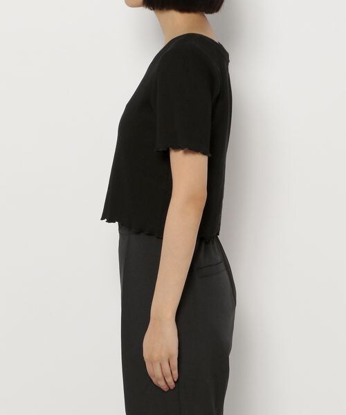 PAGEBOY(ページボーイ)の「テレコメローコンパクトTシャツ(トップス・レディース・オフホワイト05/ブラック09/グレージュ12/ロイヤルブルー83・F)」の14枚目の写真