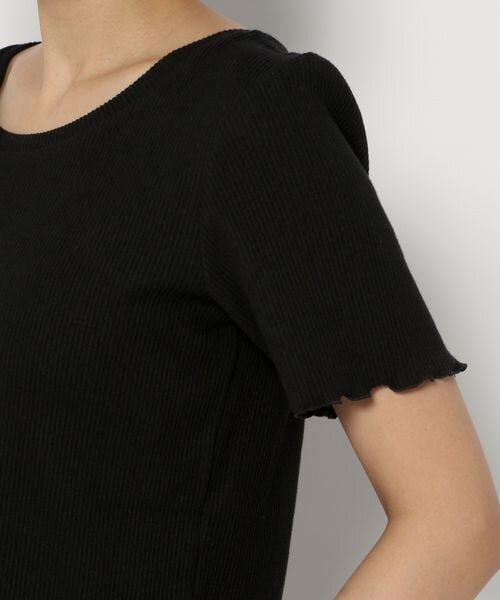 PAGEBOY(ページボーイ)の「テレコメローコンパクトTシャツ(トップス・レディース・オフホワイト05/ブラック09/グレージュ12/ロイヤルブルー83・F)」の17枚目の写真