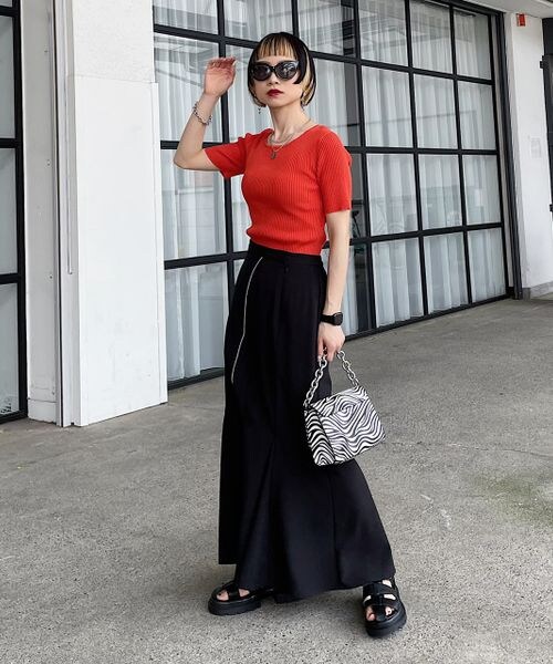 PAGEBOY（ページボーイ）の「グルカサンダル（シューズ・レディース・パイソン柄01/オフホワイト05/ブラック09・M (23.5cm)/L (24.5cm)）」の9枚目の写真