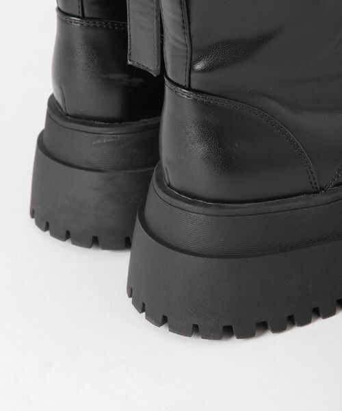 PAGEBOY（ページボーイ）の「ARMYブーツ（シューズ・レディース・オフホワイト05/ブラック09/ターコイズ79・M(23.5cm)/L(24.5cm)）」の22枚目の写真