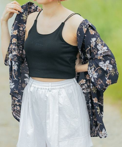 PAGEBOY（ページボーイ）の「カップ付きロゴシシュウキャミ（トップス・レディース・オフホワイト05/ブラック09/ブルー85・FREE）」の10枚目の写真