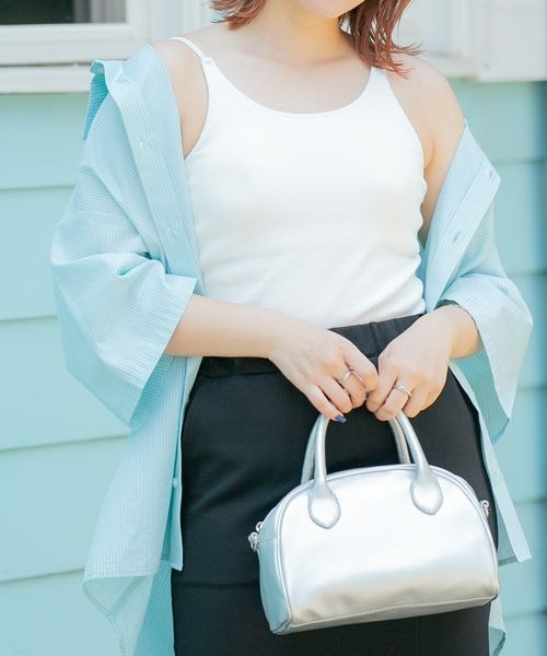 PAGEBOY（ページボーイ）の「カップ付きロゴシシュウキャミ（トップス・レディース・オフホワイト05/ブラック09/ブルー85・FREE）」の5枚目の写真