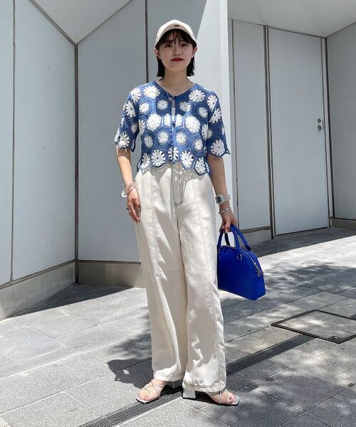 PAGEBOY(ページボーイ)の「クロシェライクショートカーディガン(トップス・レディース・ブラック09/ライム72/ブルー83・F)」の14枚目の写真