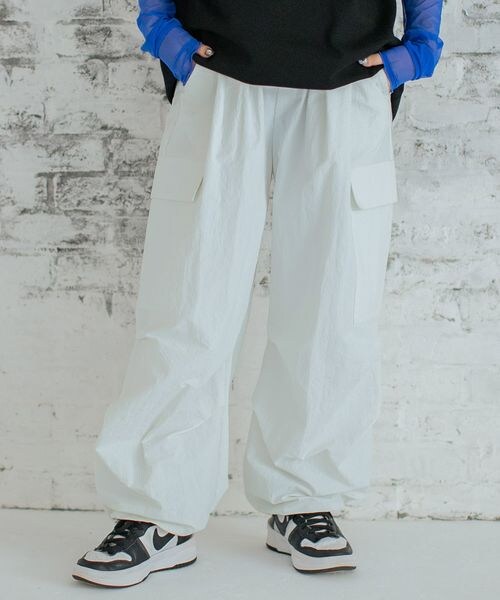 PAGEBOY（ページボーイ）の「ワークスノーパンツ（パンツ・レディース・ホワイト05/ブラック09/イエロー68/カーキ78・M/L）」の7枚目の写真