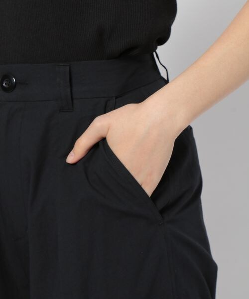 PAGEBOY（ページボーイ）の「イージーカーゴパンツ（パンツ・レディース・オフホワイト05/ブラック09/カーキ78・F）」の20枚目の写真
