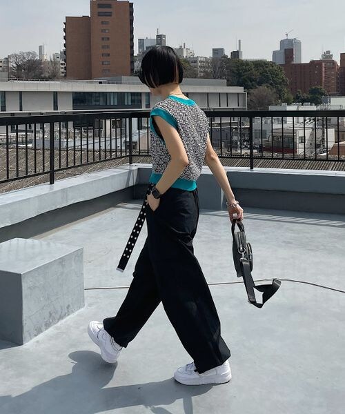 PAGEBOY（ページボーイ）の「イージーカーゴパンツ（パンツ・レディース・オフホワイト05/ブラック09/カーキ78・F）」の12枚目の写真