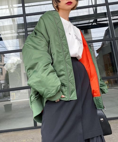 PAGEBOY（ページボーイ）の「ルーズMA-1（ジャケット/アウター・レディース・オフホワイト05/ブラック09/カーキ78・【WEB限定サイズ】S/F）」の21枚目の写真