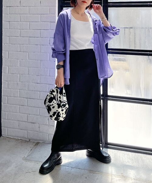 PAGEBOY(ページボーイ)の「楊柳シアーBIGシャツ(トップス・レディース・オフホワイト05/ブラック09/グレージュ12/ロイヤルブルー83・F)」の22枚目の写真