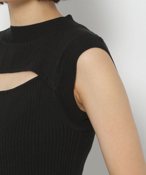 PAGEBOY（ページボーイ）の「フロントオープンニットタンク（トップス・レディース・オフホワイト05/ブラック09・FREE）」の14枚目の写真