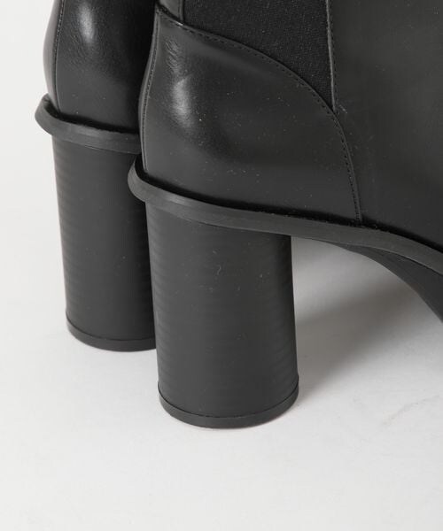 PAGEBOY（ページボーイ）の「ヘビーソールスタッズブーツ（シューズ・レディース・ブラック09/パイソン柄10・M(23.5cm)/L(24.5cm)）」の16枚目の写真