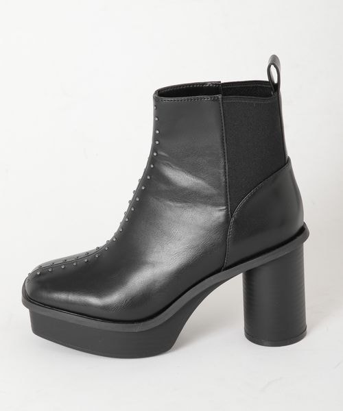 PAGEBOY（ページボーイ）の「ヘビーソールスタッズブーツ（シューズ・レディース・ブラック09/パイソン柄10・M(23.5cm)/L(24.5cm)）」の11枚目の写真