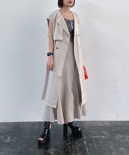 PAGEBOY（ページボーイ）の「トレンチロングジレ（ジャケット/アウター・レディース・ベージュ55/ネイビー88・F）」の9枚目の写真