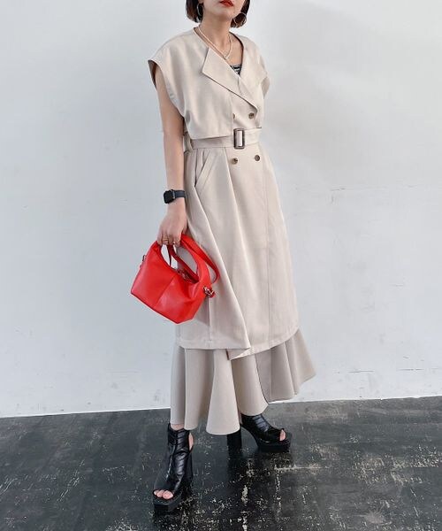 PAGEBOY（ページボーイ）の「トレンチロングジレ（ジャケット/アウター・レディース・ベージュ55/ネイビー88・F）」の6枚目の写真