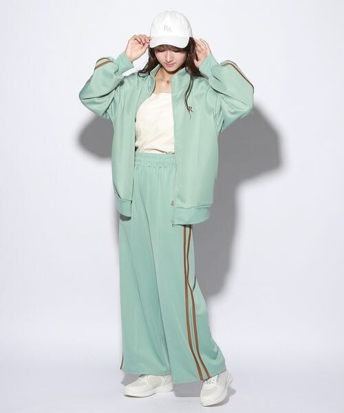 repipi armario（レピピ アルマリオ）の「☆WEB先行予約☆トラックジャケット（トップス・レディース・ブラック09/ミント72・M(150~160cm)/L(160cm~)）」の4枚目の写真