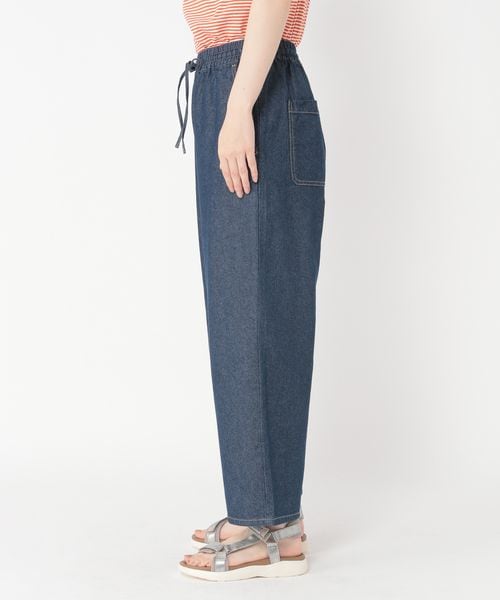 studio CLIP（スタディオクリップ）の「イージーストレートデニムパンツ[プチ・プラスサイズあり]（パンツ・レディース・ブラック19/ライトブルー82/インディゴ87・M/L/LL(WEB限定)/3L(WEB限定)/4L(WEB限定)/プチFREE(WEB限定)）」の14枚目の写真