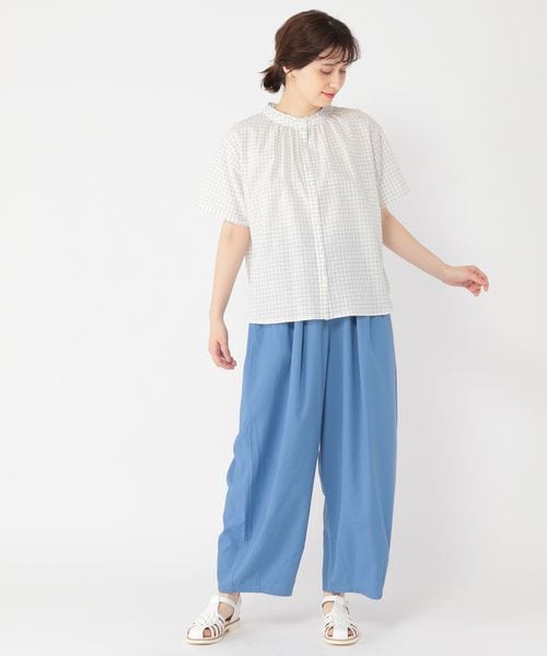 studio CLIP（スタディオクリップ）の「ゆったりパフパンツ[プラスサイズあり]（パンツ・レディース・キャメル54/カーキ78/ブルー80・M/L/LL(WEB限定)/3L(WEB限定)/4L(WEB限定)）」の14枚目の写真