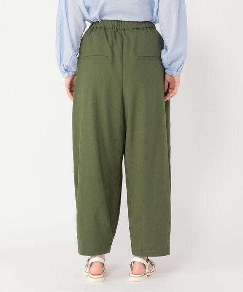 studio CLIP（スタディオクリップ）の「ゆったりパフパンツ[プラスサイズあり]（パンツ・レディース・キャメル54/カーキ78/ブルー80・M/L/LL(WEB限定)/3L(WEB限定)/4L(WEB限定)）」の21枚目の写真