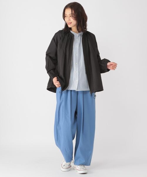 studio CLIP（スタディオクリップ）の「ゆったりパフパンツ[プラスサイズあり]（パンツ・レディース・キャメル54/カーキ78/ブルー80・M/L/LL(WEB限定)/3L(WEB限定)/4L(WEB限定)）」の17枚目の写真