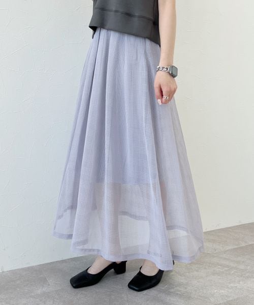 mysty woman(ミスティウーマン)の「シアータックフレアスカート(スカート・レディース・アイボリー08/ブラック09/グレー15・F)」の3枚目の写真