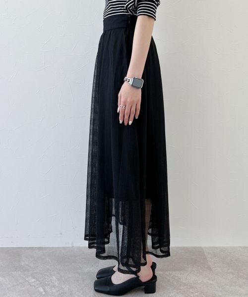 mysty woman(ミスティウーマン)の「シアータックフレアスカート(スカート・レディース・アイボリー08/ブラック09/グレー15・F)」の16枚目の写真