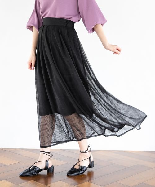 mysty woman(ミスティウーマン)の「シアータックフレアスカート(スカート・レディース・アイボリー08/ブラック09/グレー15・F)」の2枚目の写真