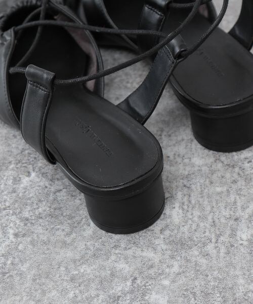 mysty woman（ミスティウーマン）の「レースＵＰギャザーミュール（シューズ・レディース・エクリュ08/ブラック09/ブラウン53・M/L）」の17枚目の写真