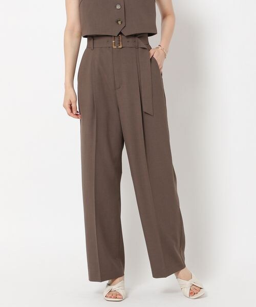 mysty woman（ミスティウーマン）の「ベルト付きワイドパンツ（パンツ・レディース・アイボリー08/ダークオレンジ48/ダークブラウン58・F）」の17枚目の写真