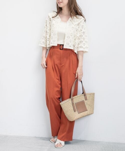 mysty woman（ミスティウーマン）の「ベルト付きワイドパンツ（パンツ・レディース・アイボリー08/ダークオレンジ48/ダークブラウン58・F）」の10枚目の写真