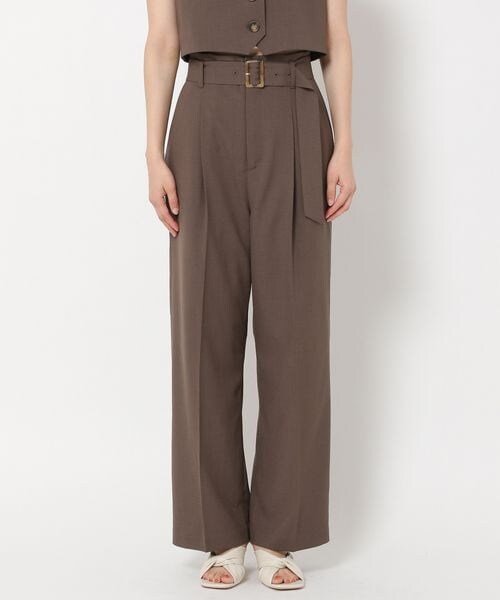 mysty woman（ミスティウーマン）の「ベルト付きワイドパンツ（パンツ・レディース・アイボリー08/ダークオレンジ48/ダークブラウン58・F）」の21枚目の写真