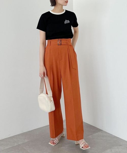 mysty woman（ミスティウーマン）の「ベルト付きワイドパンツ（パンツ・レディース・アイボリー08/ダークオレンジ48/ダークブラウン58・F）」の14枚目の写真